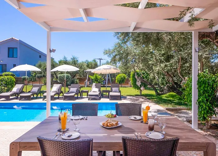 Villa Azure Palatial *